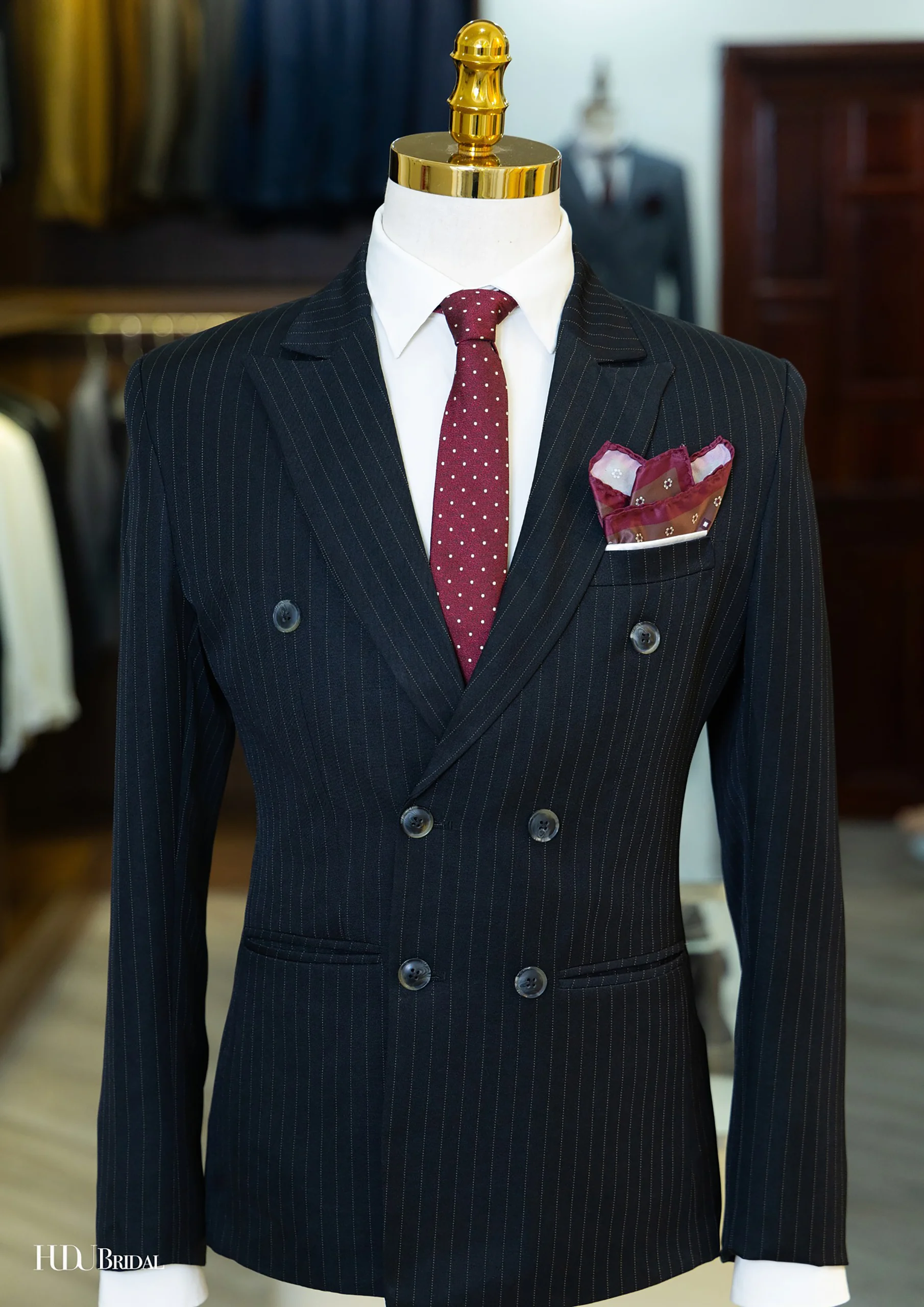 WEDDING SUIT” – Vẻ đẹp cuốn hút vượt thời gian!