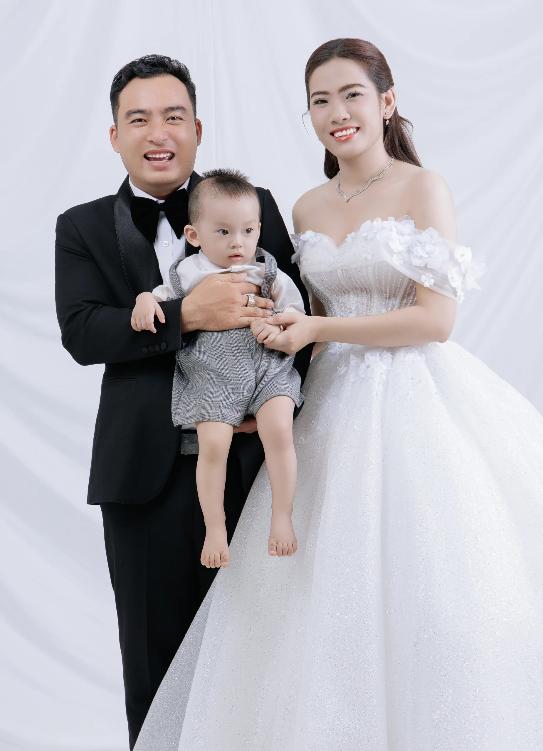 FAMILY – NHI & ANH
