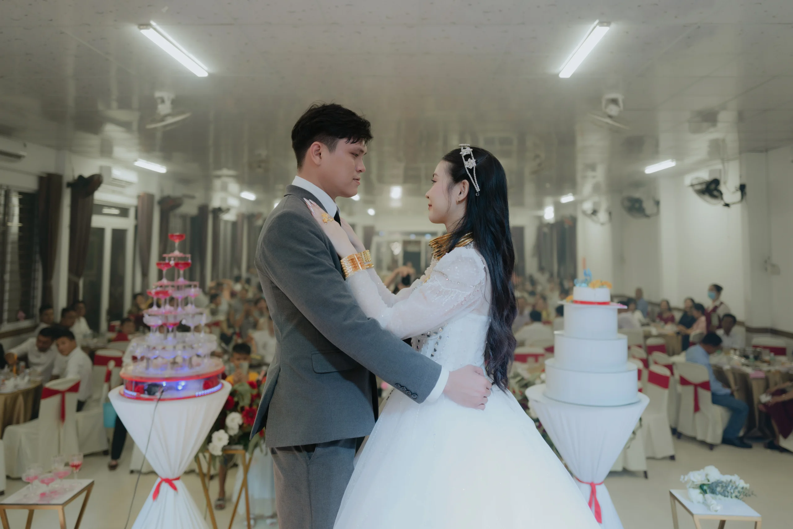 PHÓNG SỰ | NHỰT HUYỀN & THIỆN THANH | HUDU FLIM